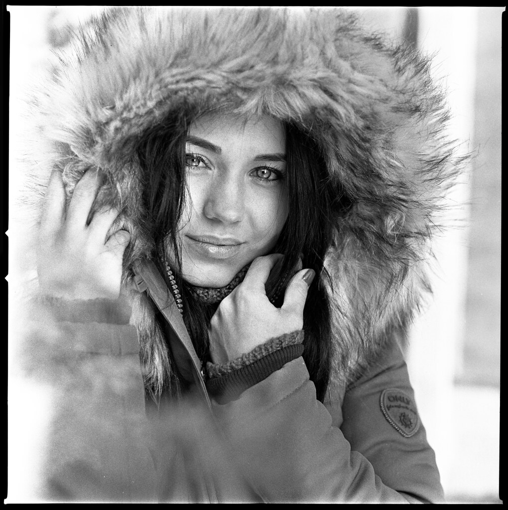 Hasselblad 501C Girl by MrLeica.com (MatthewOsbornePhotography)