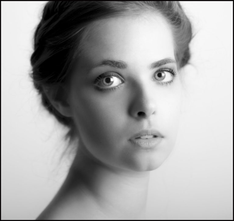 # Aurore by Astra Pop Wally